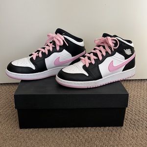 Jordan 1 Mid GS White Light Arctic Pink 6Y 7.5W